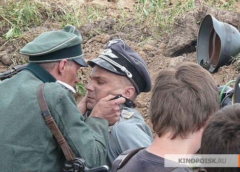 скачать фильм сердце врага