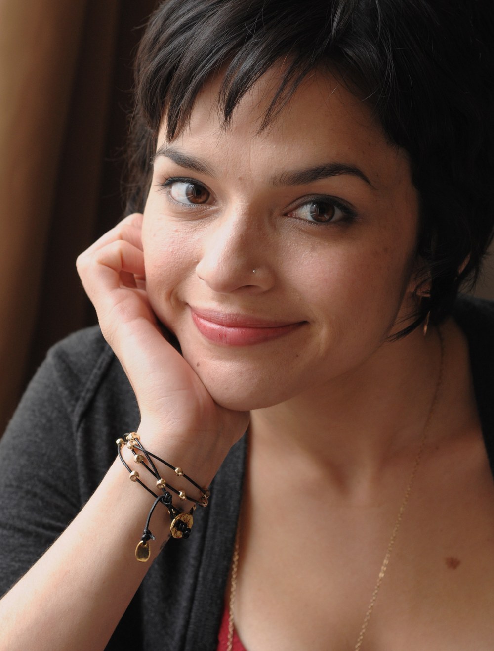 https://st.kp.yandex.net/im/kadr/1/1/0/kinopoisk.ru-Norah-Jones-1100746.jpg