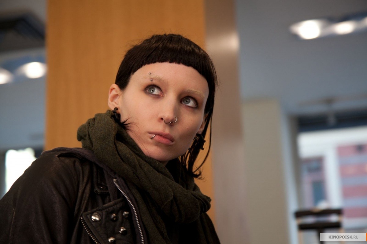 https://st.kp.yandex.net/im/kadr/1/6/6/kinopoisk.ru-The-Girl-with-the-Dragon-Tattoo-1664221.jpg