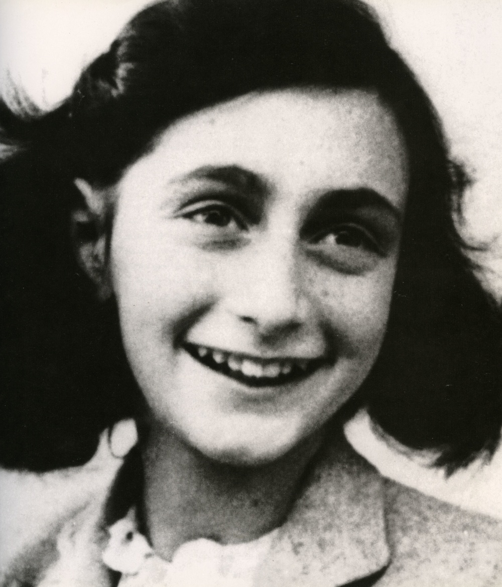 an analysis of the diary of anne frank a jewish victim of world war ii (1929–45), dutch diarist one of the most famous jewish victims of the holocaust, anne frank penned one of the world’s most powerful accounts of jewish life during world war ii although anne’s diary did not pertain directly to the holocaust, its readers became personally acquainted with one. an analysis of the diary of anne frank a jewish victim of world war ii (1929–45), dutch diarist one of the most famous jewish victims of the holocaust, anne frank penned one of the world’s most powerful accounts of jewish life during world war ii although anne’s diary did not pertain directly to the holocaust, its readers became personally acquainted with one.