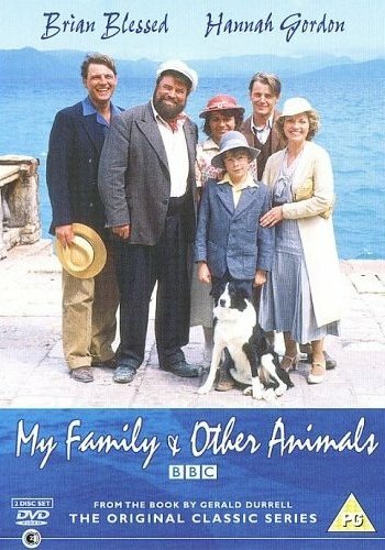 Постер к сериалу Моя семья и другие животные (1987)